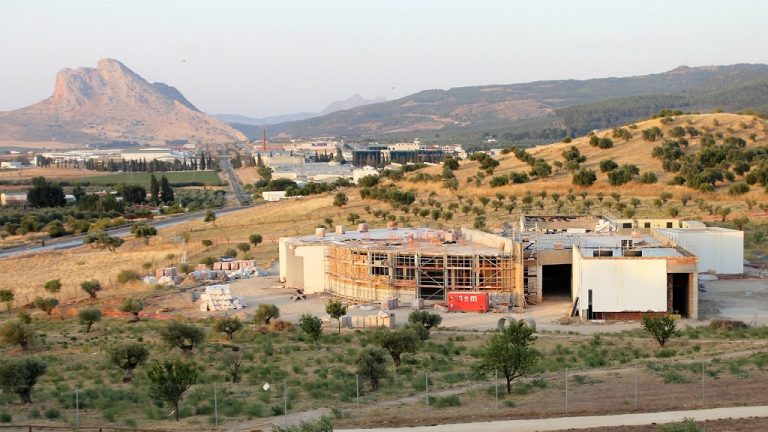 obras Museo Sitio Dólmenes Peña Enamorados | @Clave_Economica