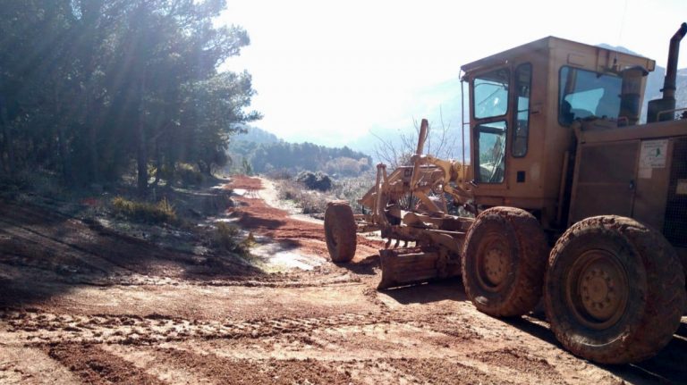 arreglo camino rural Villanueva Rosario
