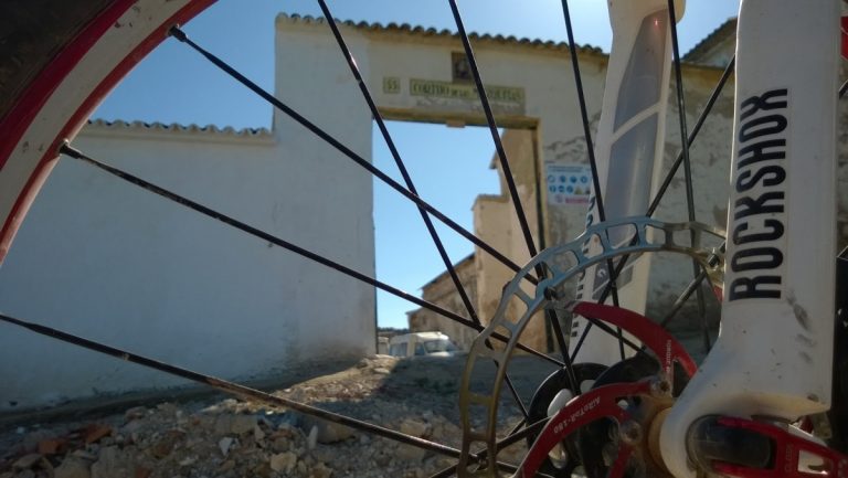 bicicleta Cortijo Mezquitas | @Clave_Economica
