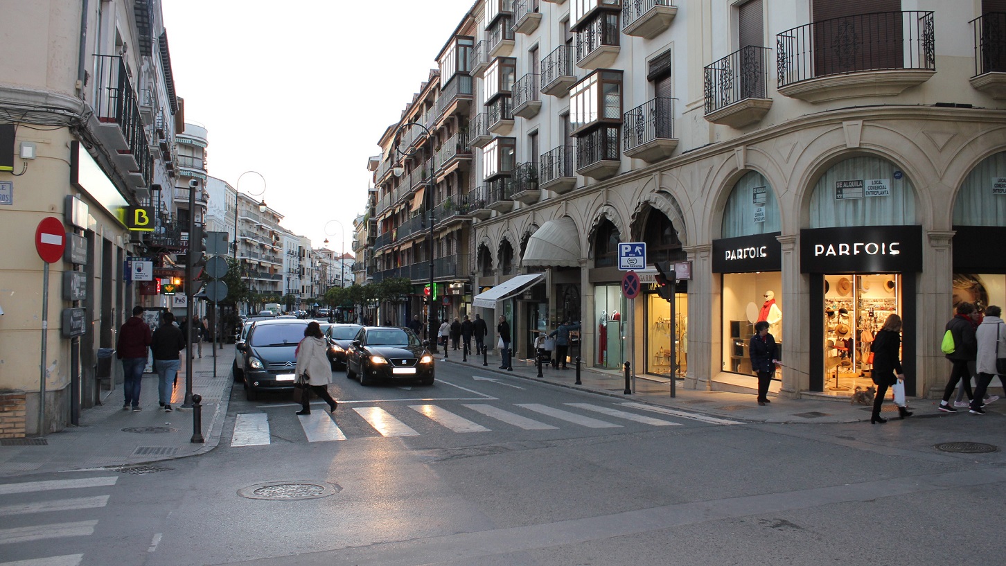 calle Infante don Fernando Antequera | @Clave_Economica