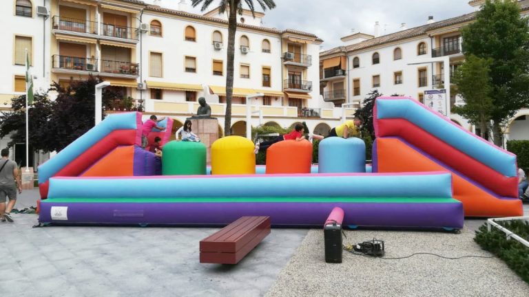 Hinchable Campaña Primavera comercio