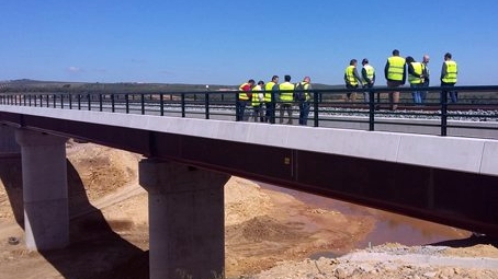 nuevo puente arroyo Tinajas Campillos línea tren rehabilitación Algeciras - Bobadilla