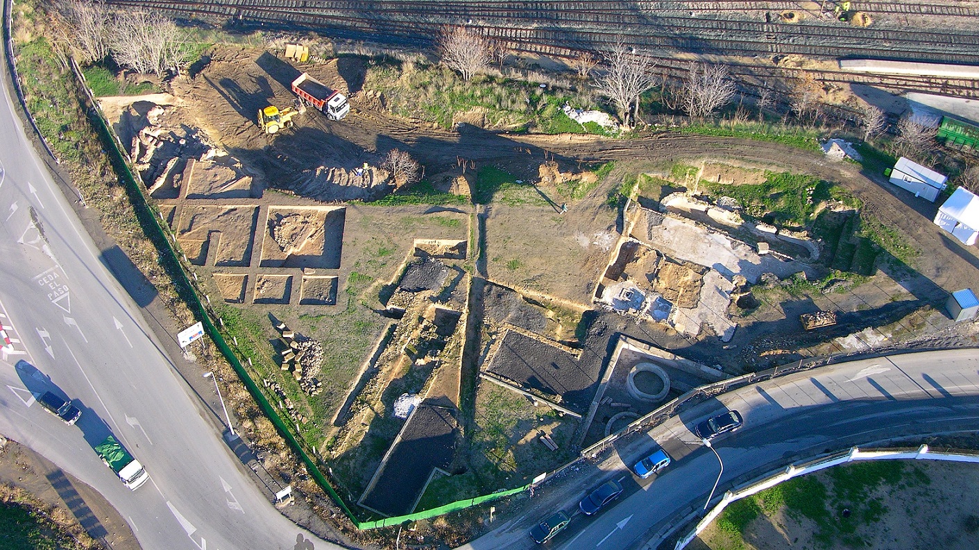 vista aérea restos arqueológicos Villa Romana Estación | @Clave_Economica