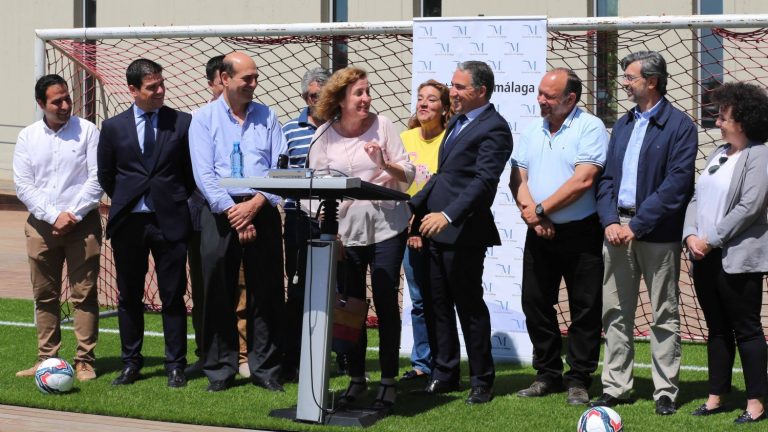 Encarna Paez acto inversiones deportivas Diputación