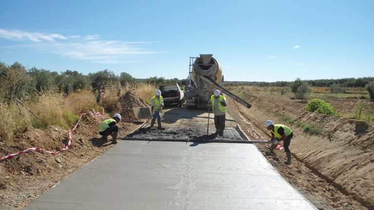 obras camino rural