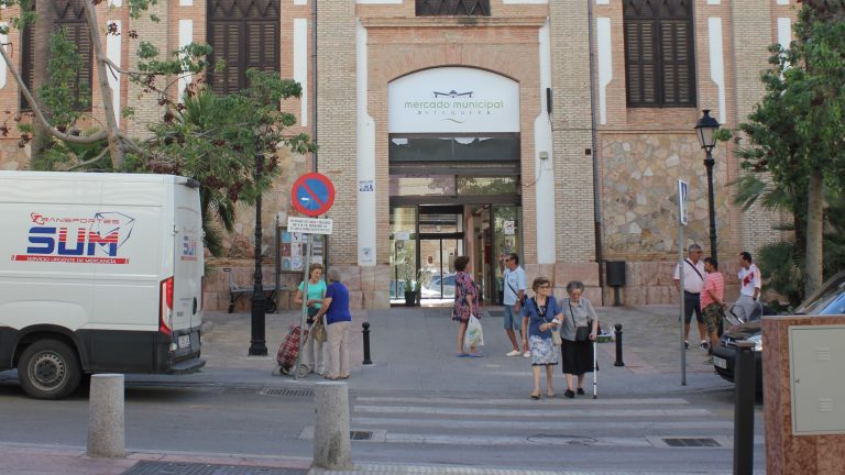 Mercado Municipal Abastos Antequera | @Clave_Economica