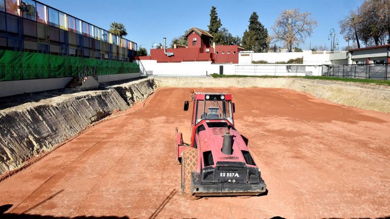 obras remodelación piscina verano Antequera
