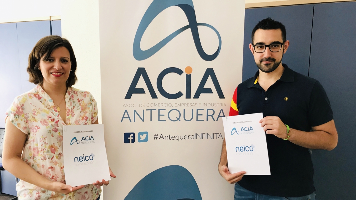 Maleni González, socia Neico, y Jorge del Pino, presidente ACIA, firma convenio