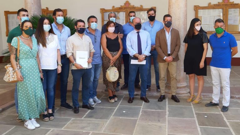 Dirigentes y ediles PP contra uso Gobierno superávit municipales en Antequera