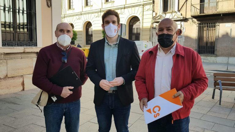 Puche-Jimenez-y-Ramirez-presenta-mocion-radares-Casabermeja-autovia-Malaga