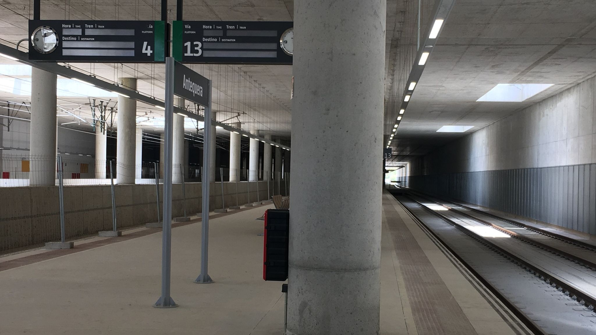 estación Antequera Alta Velocidad - andenes