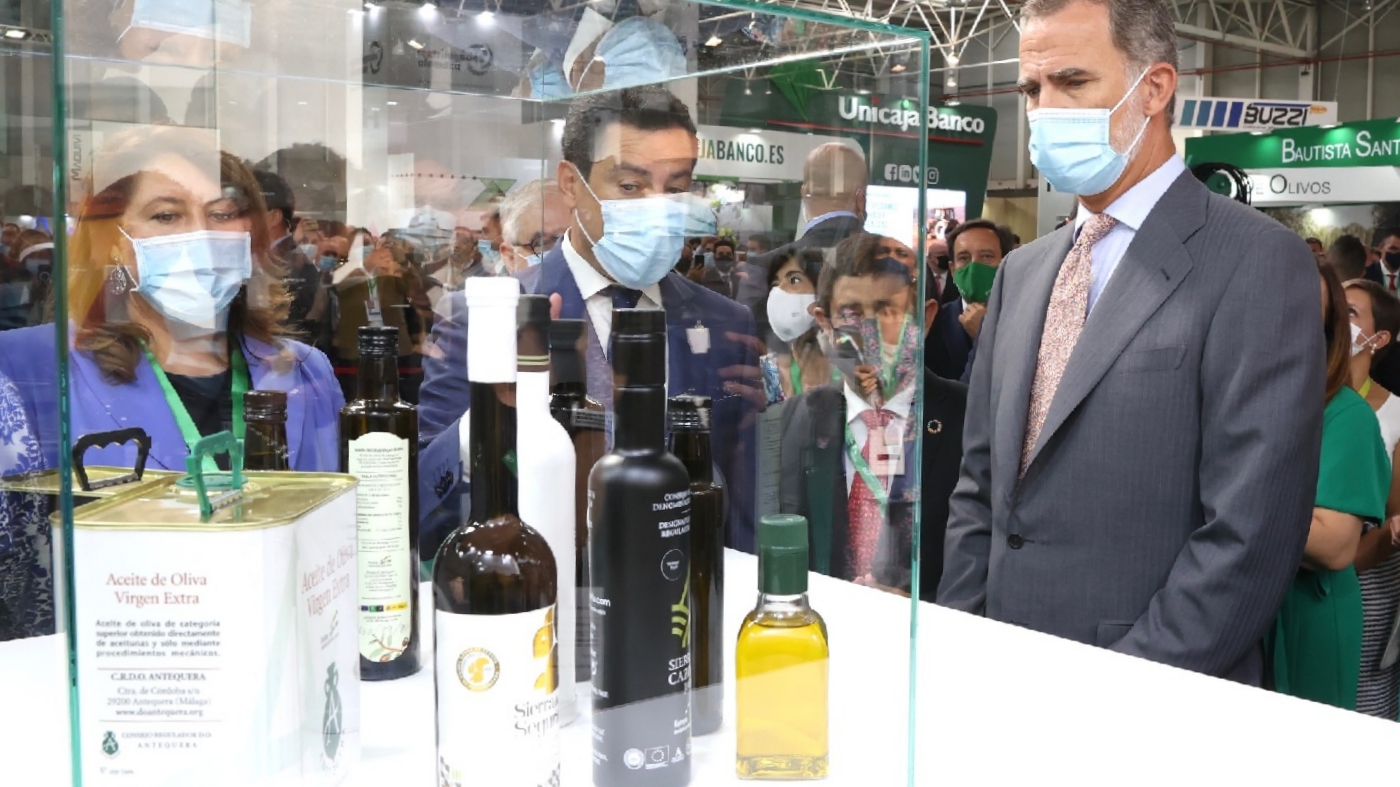 Expoliva 2021 autoridades estand denominaciones de origen aceite de oliva Andalucía