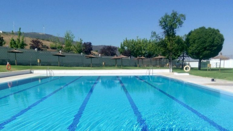 Piscina Municipal Villanueva de Algaidas (Foto Facebook Ayuntamiento Villanueva de Algaidas)