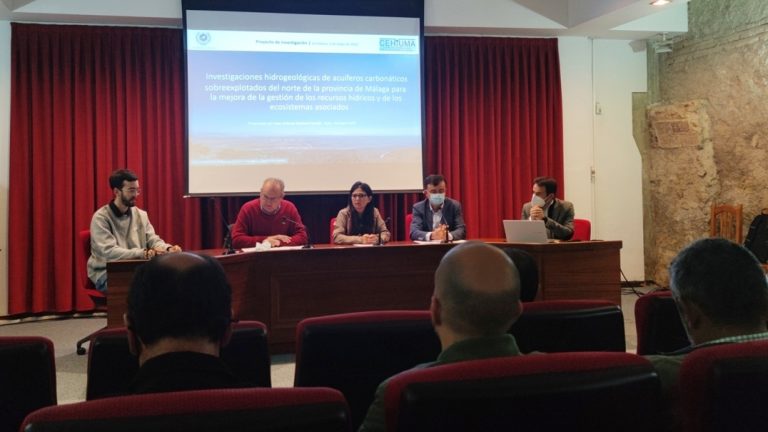 presentación del estudio hidrológico sobre comarca Antequera en Archidona (mayo 2022)