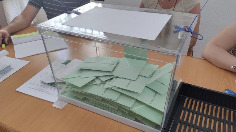 urna Elecciones Andaluzas junio 2022