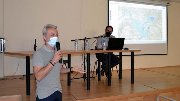 Francisco Guerrero, durante la presentación del estudio hidrológicos de las inundaciones de octubre de 2018 en Campillos