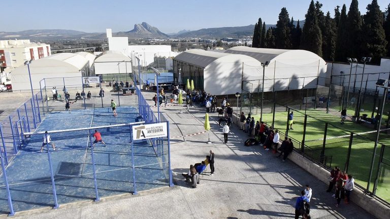 Vista aérea de las pistas de pádel del Centro Deportivo La Quinta (enero 2020)