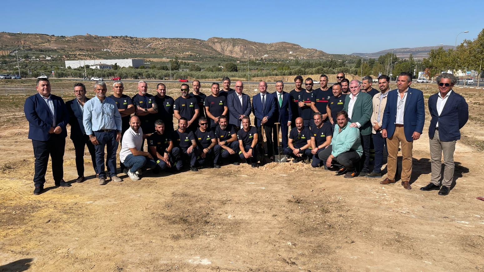 Colocación de la primera piedra del Parque de Bomberos 'José Gil' de Antequera (octubre 2022) (4)