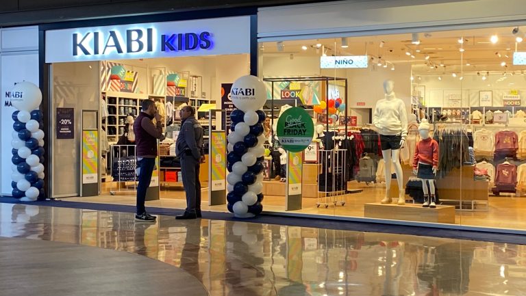 Tienda Kiabi Kids abierta en el Centro Comercial La Verónica (noviembre 2022)