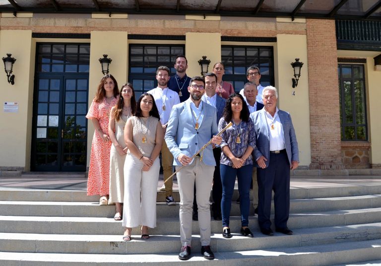 Daniel Gómez (PSOE), asume la gestión del Ayuntamiento con un equipo formado por cinco concejales.