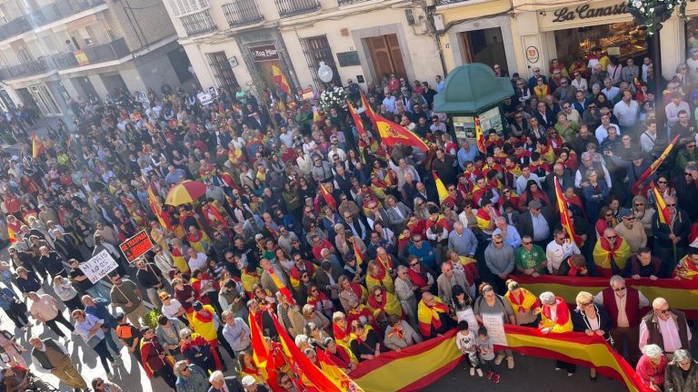 Manifestación contra la Ley de Amnistía en Antequera (foto PP de Antequera) (noviembre 2023)