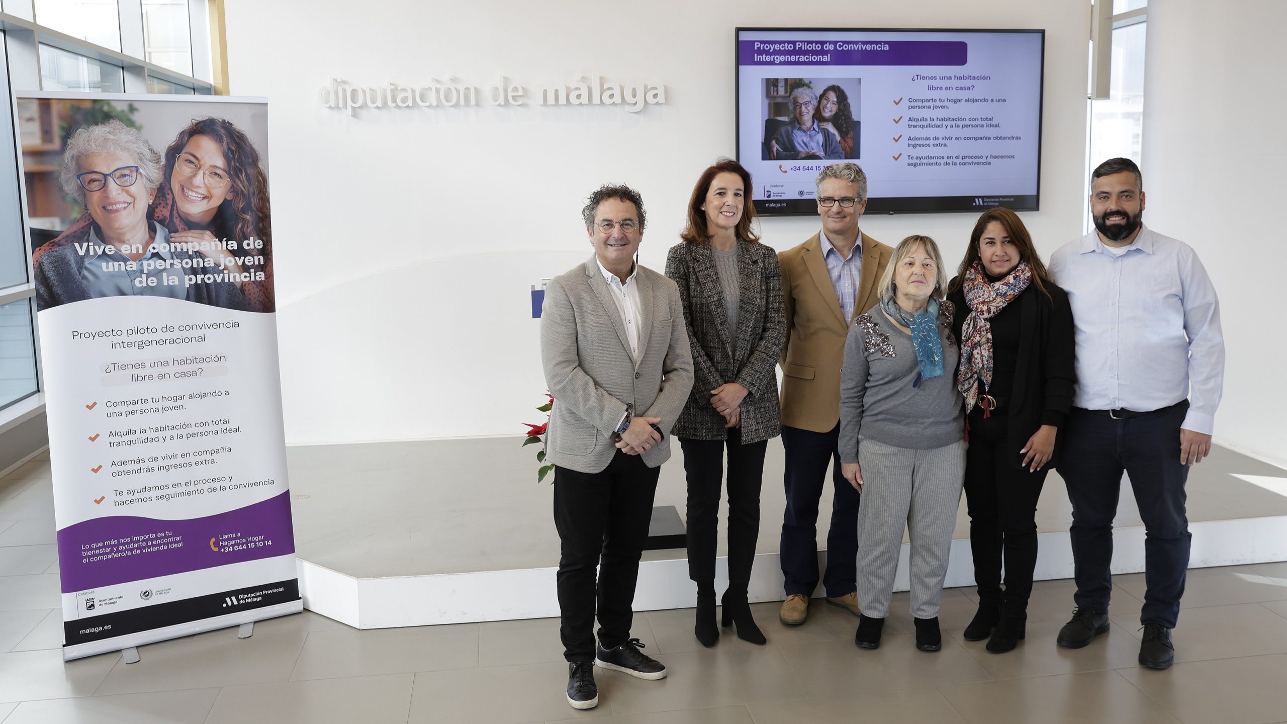 Presentación de un proyecto de convivencia intergeneracional de Hagamos Hogar en la Diputación de Málaga