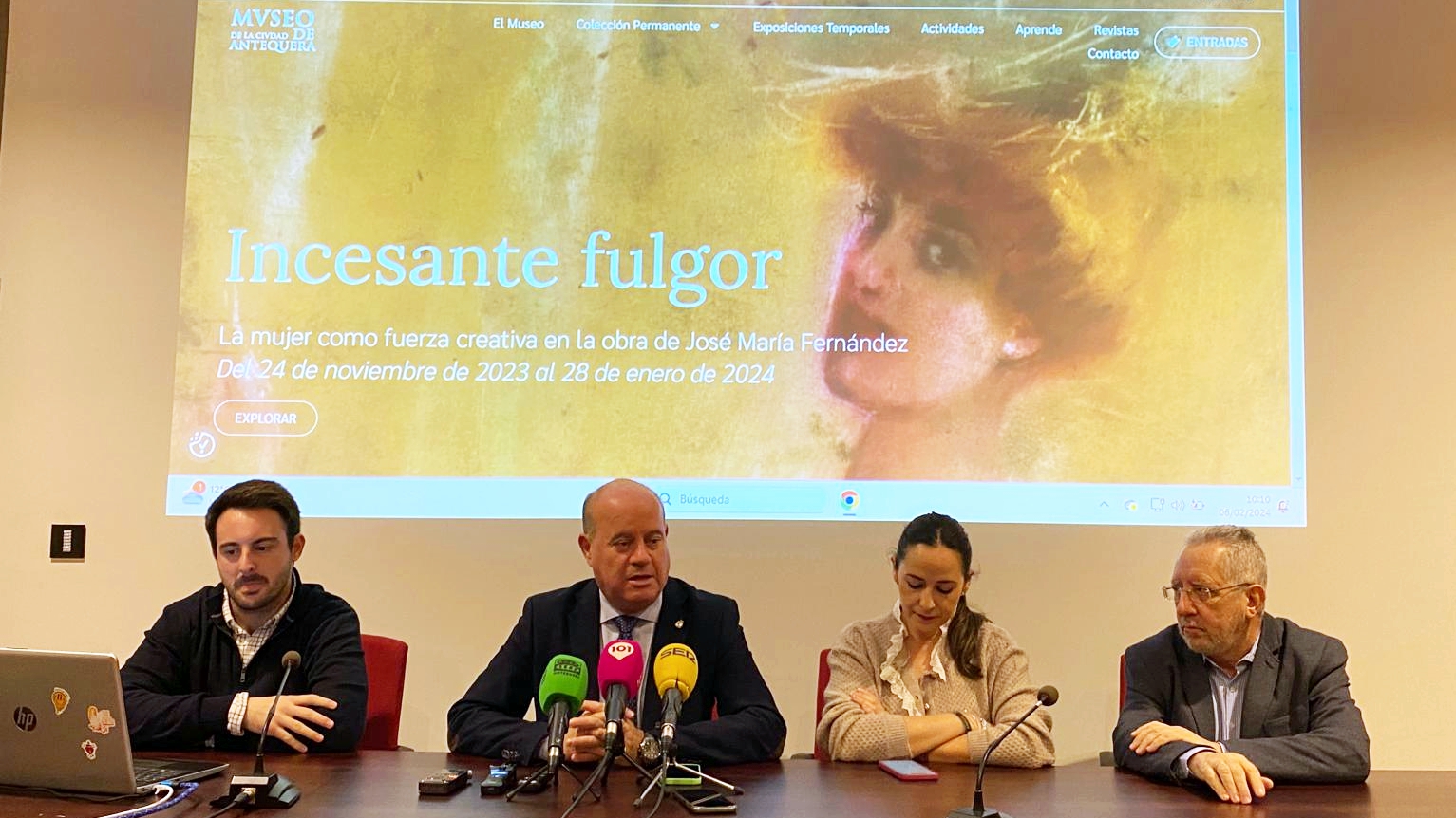 Pedro Palacios, Manolo Barón, Ana Cebrián y Pepe Escalante en la presentación de la nueva web del Museo de la Ciudad de Antequera