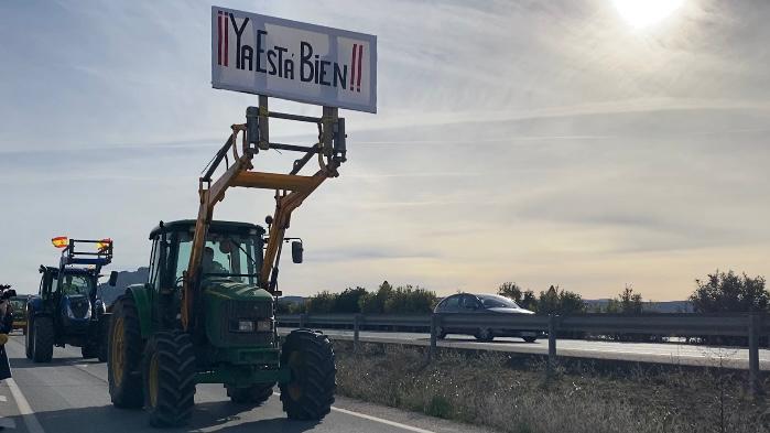 Tractores dirigiéndose a las movilizaciones del pasado 14 de febrero en Antequera