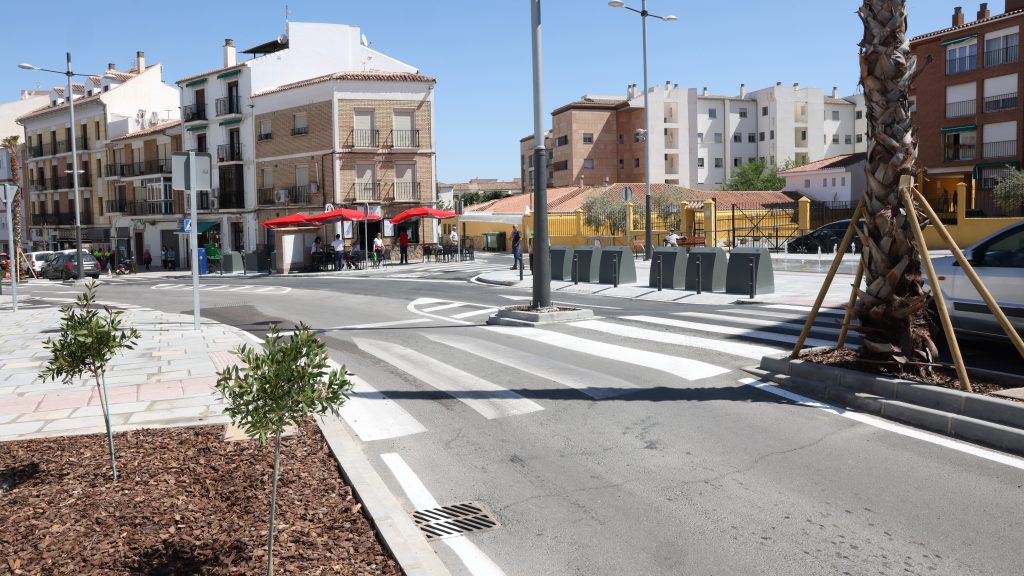 Conexión de la avenida de La Legión de Antequera con la calle Pizarro (abril 2024)