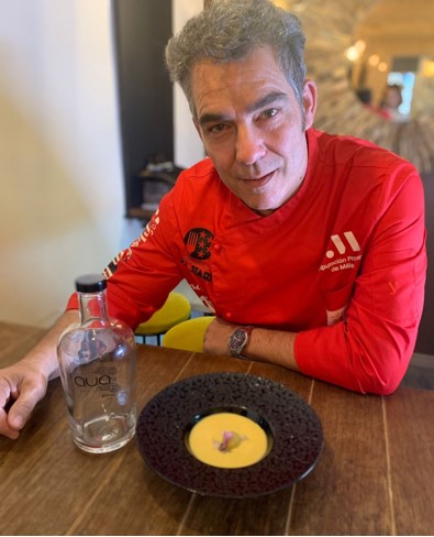 José Antonio Moyano, de Alexso, con sus platos para la II Ruta Gourmet de la Porra de Antequera (mayo 2024)