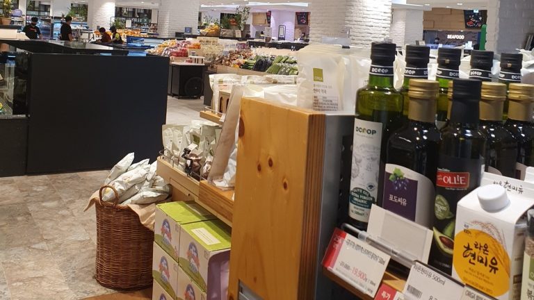 Aceite ecológico de Dcoop en un supermercado de Corea del Sur (junio 2024)