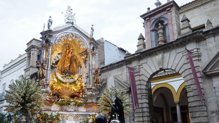 Procesión de la Virgen de los Remedios de Antequera