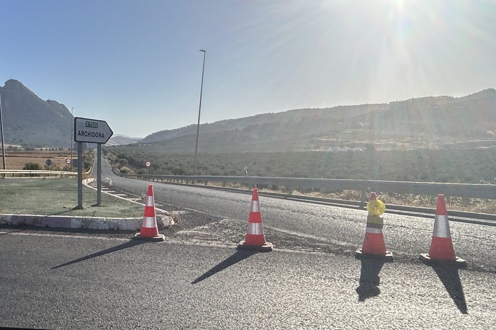 Corte de la carretera A-7282 (julio 2025)