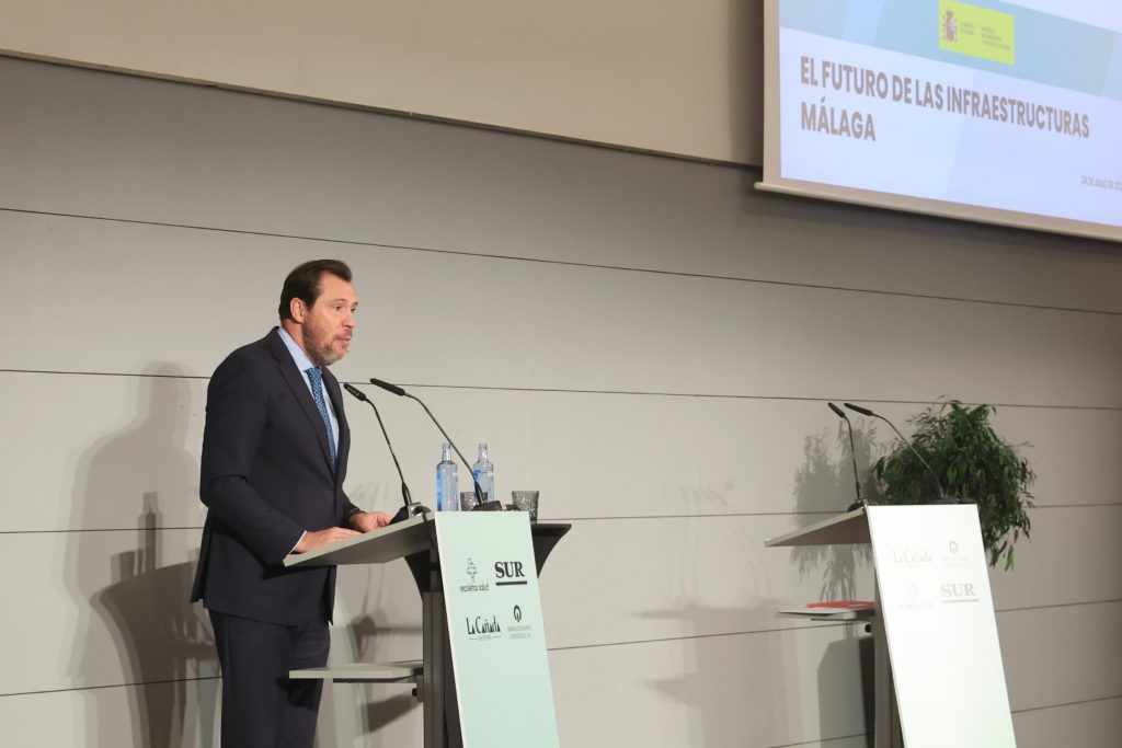 Óscar Puente, en el foro 'El futuro de las infraestructuras en Málaga' (julio 2025)