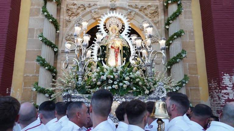 Nuestra Señora de Caños Santos Coronada, patrona de Cañete La Real.
