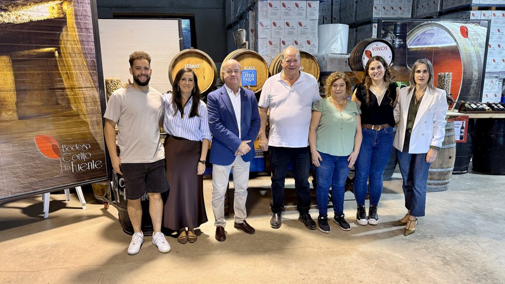 20251024 Visita del Ayuntamiento de Antequera a la Bodega Cortijo La Fuente de Mollina