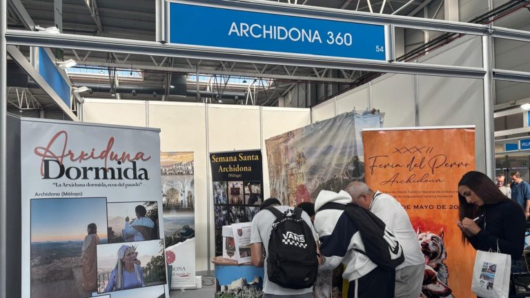 20251025 Expositor de Archidona en la feria Tierra Adentro de Jaén