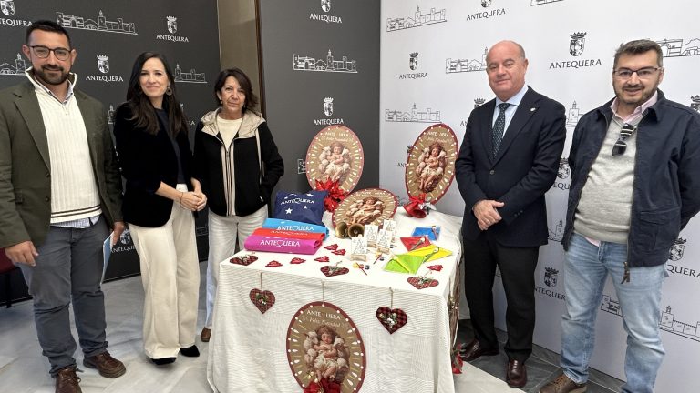 20251127 Presentación de la campaña comercial de Navidad de Antequera