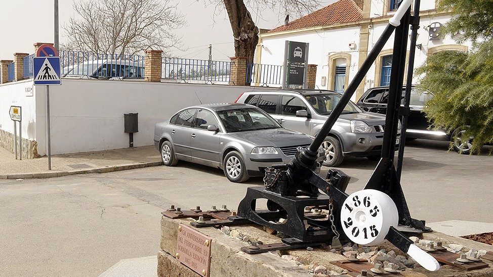 20160222 Monumento por el 150 aniversario de la llegada del ferrocarril a Bobadilla Estación