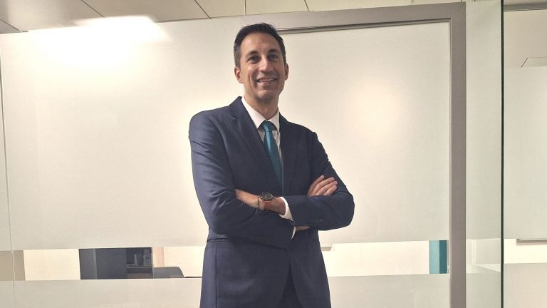 20251128 Francisco Javier Bernal, director de la oficina de Cajamar en Antequera