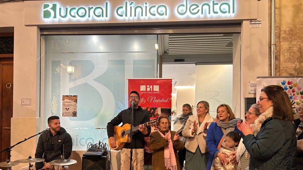 20241213 Actuación de Son del Puerto en el evento solidario La Navidad es compartir en Antequera en 2024