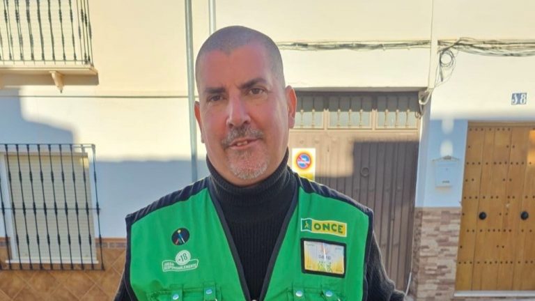 David Jiménez, vendedor de la ONCE en Antequera y vecino de Fuente de Piedra