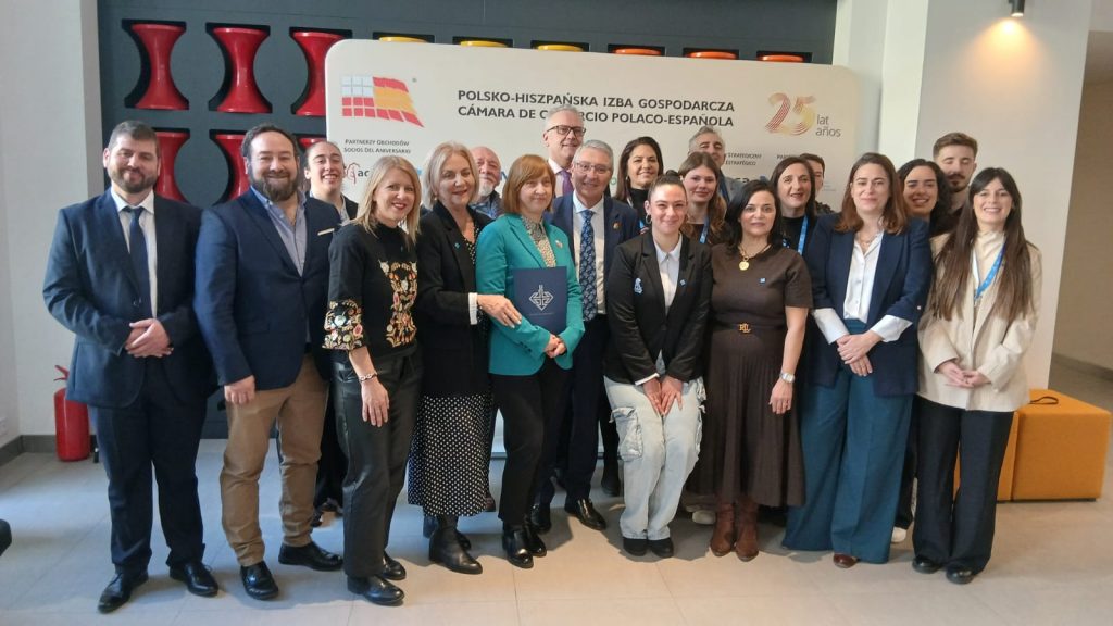 20260310 Representantes de cámaras comerciales, de la Diputación y empresas participantes en la misión comercial en Polonia