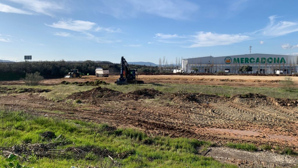 20260312 Terrenos del PEAN en los que se trabaja para constuir un nuevo parque comercial en Anetquera