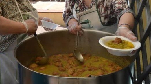 Guiso de tagarninas elaborado para la degustación gratuita