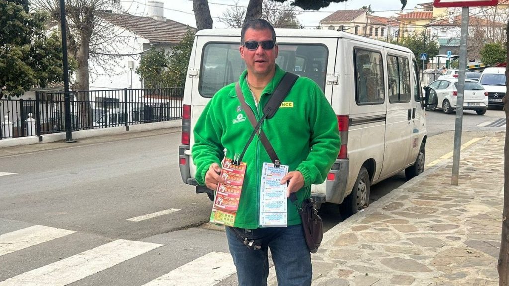 Javier Rodríguez Pérez, vendedor de la ONCE en Villanueva de la Concepción