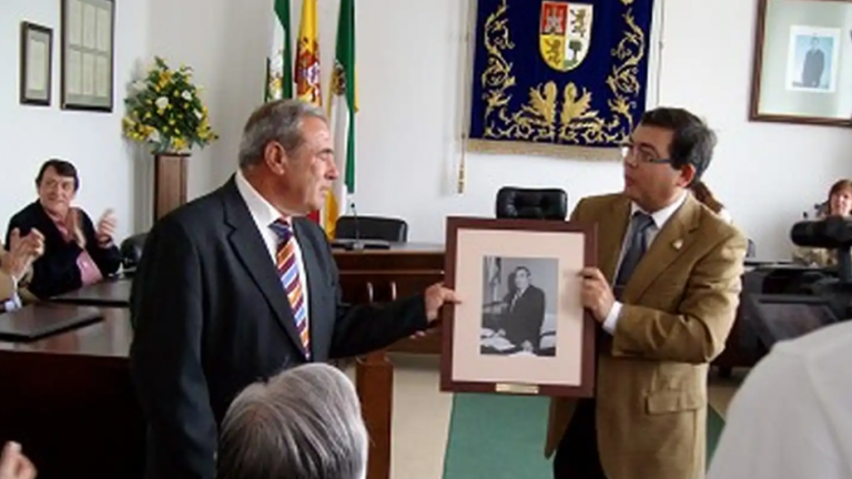 Homenaje a Pedro Benítez, exalcalde de Campillos