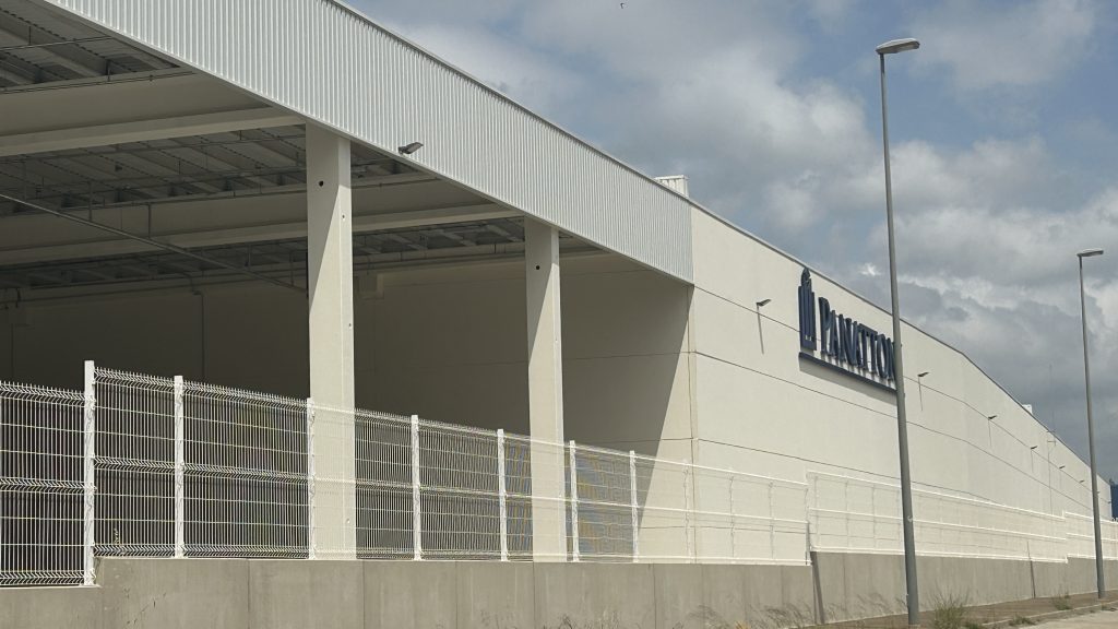 Nuevo centro logístico de Leroy Merln en Antequrea