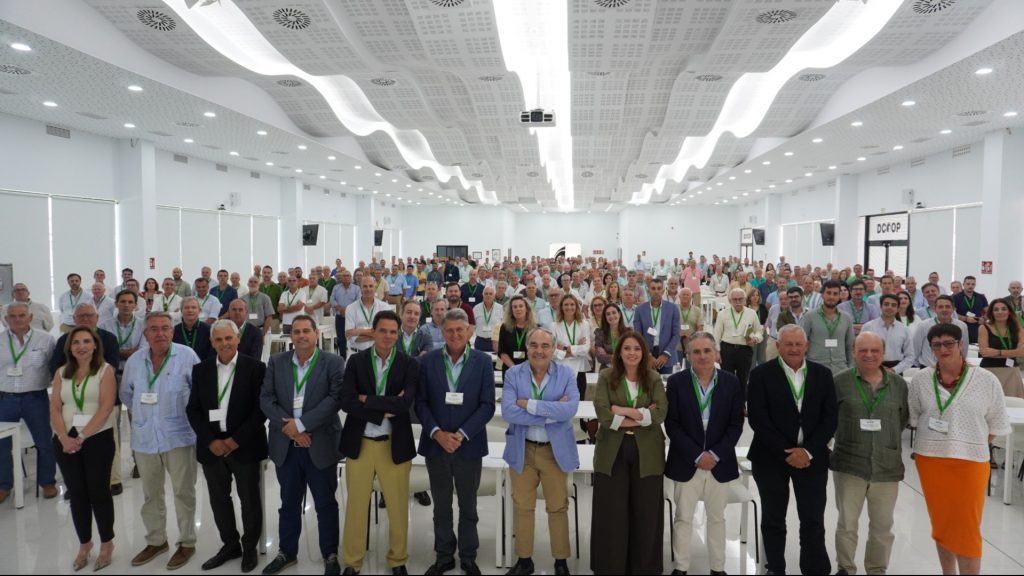 20260626 Asistentes a la Asamblea General 2025 de Dcoop