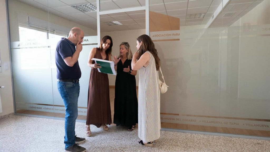 20250717 Visita al edificio que se quiere reconvertir en la futura sede judicial de Archidona